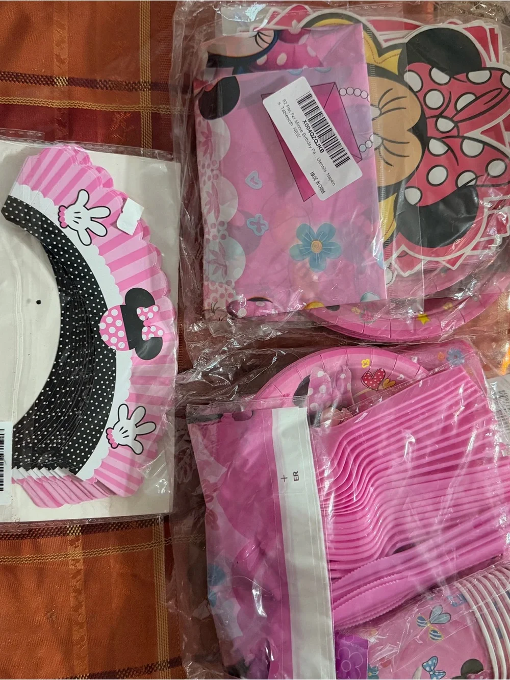 Minnie Mouse Pink Birthday Party Supplies Set - 62-Piece